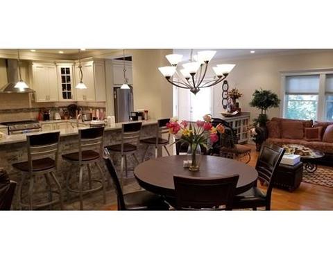 25 Trask St, Beverly, MA 01915 photo 2