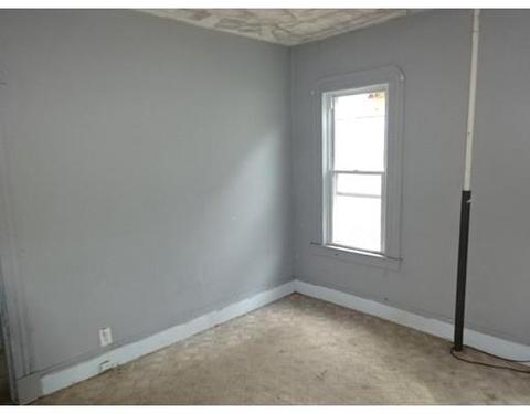 256 White St, Springfield, MA 01108 photo 5