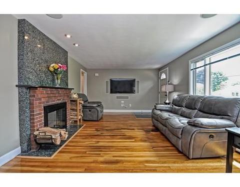 10 Buttonwood Rd, Stoneham, MA 02180 photo 8
