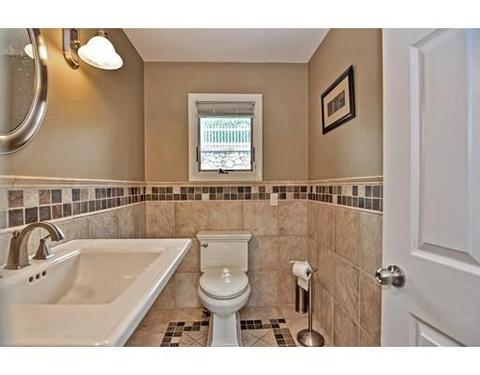 10 Buttonwood Rd, Stoneham, MA 02180 photo 10