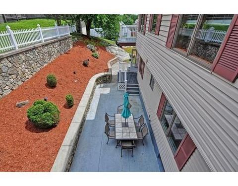 10 Buttonwood Rd, Stoneham, MA 02180 photo 28