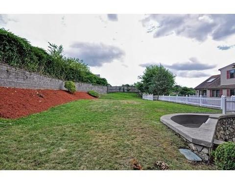 10 Buttonwood Rd, Stoneham, MA 02180 photo 3