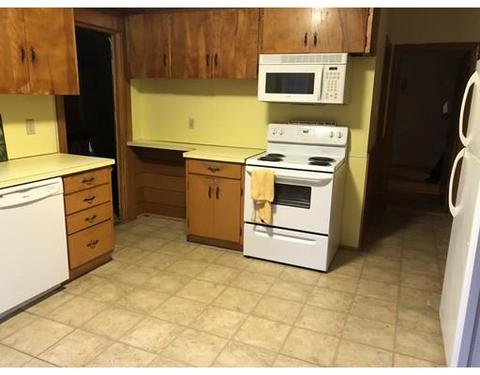 3 Dewar Dr, Worcester, MA 01603 photo 4