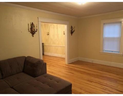 3 Dewar Dr, Worcester, MA 01603 photo 2
