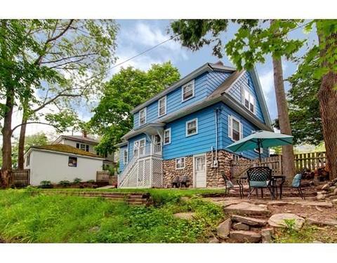 19 Flagg St, Worcester, MA 01602 photo 3