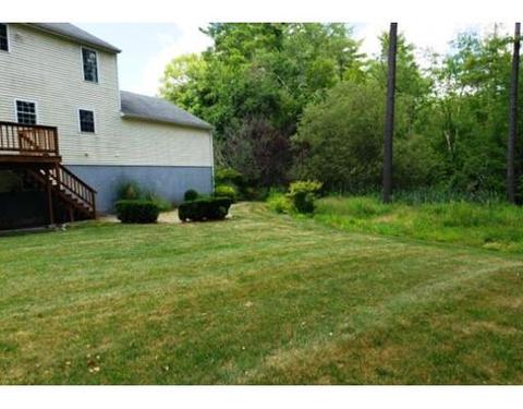 22 Grenier Ave, Webster, MA 01570 photo 4