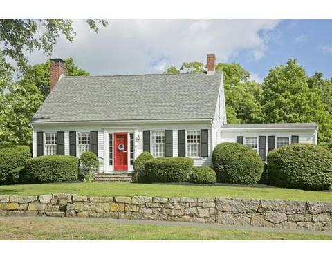 23 High St, Hingham, MA 02043 photo 1