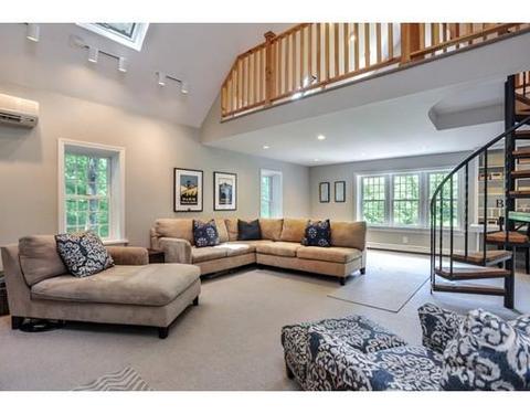 406 Cushing St, Hingham, MA 02043 photo 12