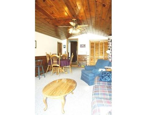 2 Oak Ln, Webster, MA 01570 photo 14