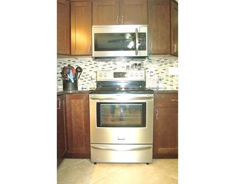 2 Oak Ln, Webster, MA 01570 photo 6