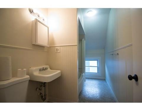 713 Walnut St, Fall River, MA 02720 photo 21