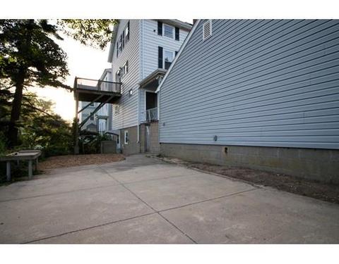 713 Walnut St, Fall River, MA 02720 photo 3