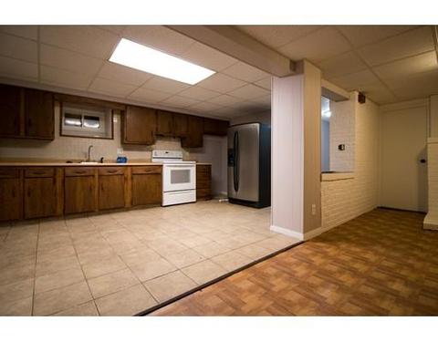 713 Walnut St, Fall River, MA 02720 photo 11