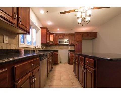 713 Walnut St, Fall River, MA 02720 photo 9