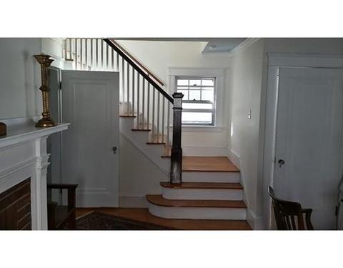 9 Marsh Ave, Worcester, MA 01605 photo 8