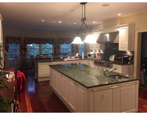 45 Arnold Rd, Wellesley, MA 02481 photo 12