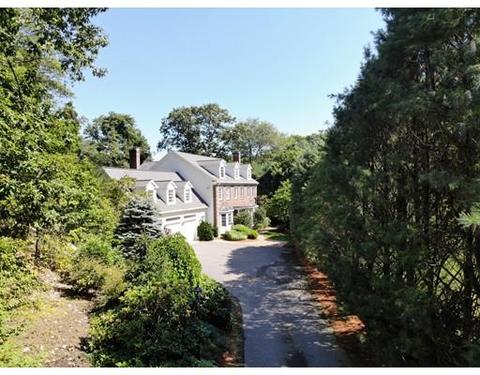 45 Arnold Rd, Wellesley, MA 02481 photo 2