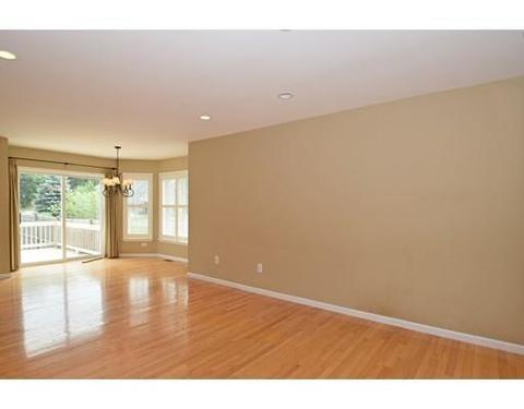 19 Konkel Ave, Webster, MA 01570 photo 6