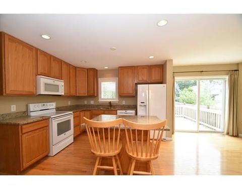 19 Konkel Ave, Webster, MA 01570 photo 3