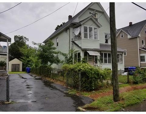72 Grover St, Springfield, MA 01104 photo 1
