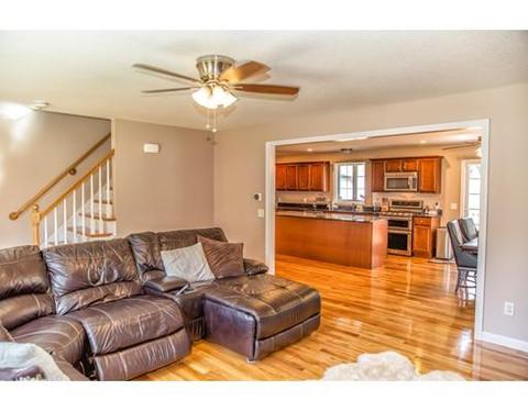 44 Jordan St, Springfield, MA 01119 photo 9