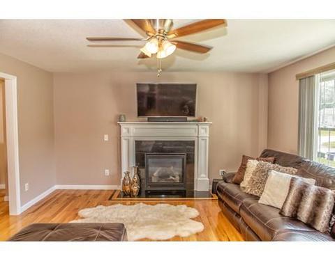 44 Jordan St, Springfield, MA 01119 photo 10