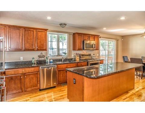 44 Jordan St, Springfield, MA 01119 photo 6