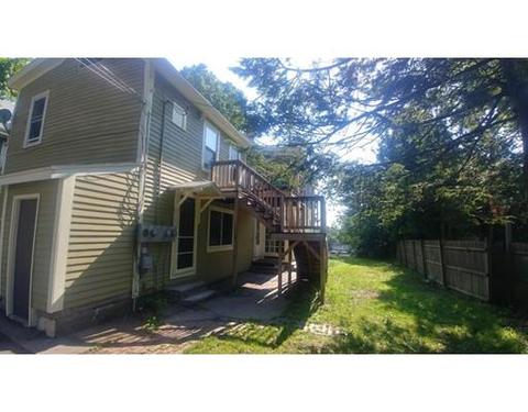 28 Crown St, Worcester, MA 01609 photo 7
