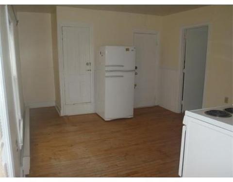 28 Crown St, Worcester, MA 01609 photo 28