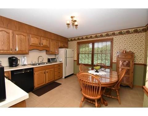 37 Broad St, Easthampton, MA 01027 photo 7