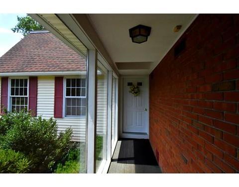 37 Broad St, Easthampton, MA 01027 photo 2