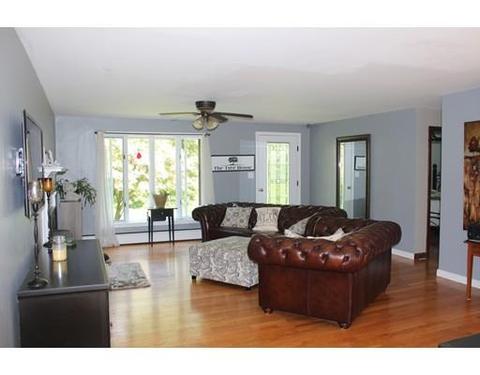 29 Carr St, Sutton, MA 01590 photo 15