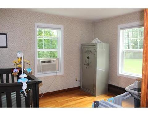 29 Carr St, Sutton, MA 01590 photo 17