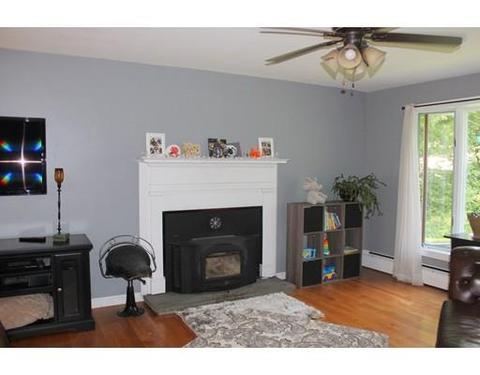 29 Carr St, Sutton, MA 01590 photo 11