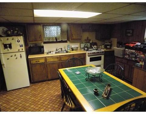 105 Bigelow St, Fall River, MA 02720 photo 25