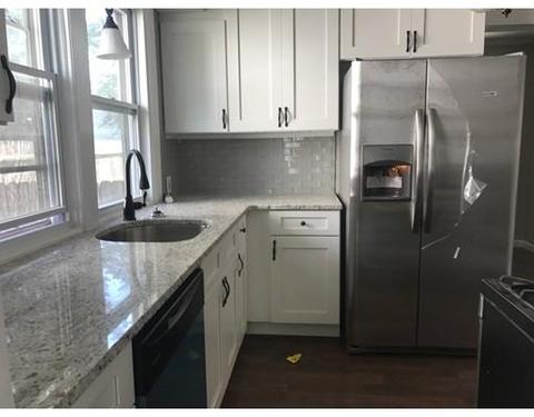 95 Kimberly Ave, Springfield, MA 01108 photo 3