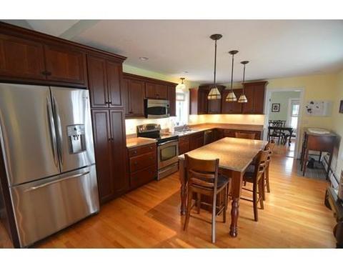 69 Dodge Hill Rd, Sutton, MA 01590 photo 3