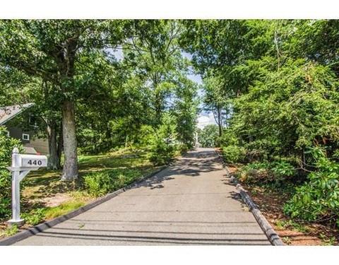 440 Plain St, Braintree, MA 02184 photo 2
