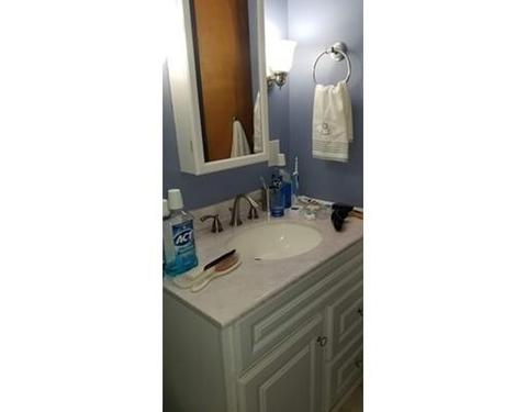 43 Sargon St, Springfield, MA 01104 photo 8