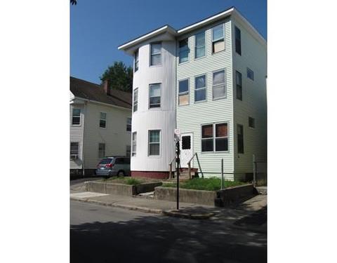 20 Lyon St, Worcester, MA 01604 photo 4