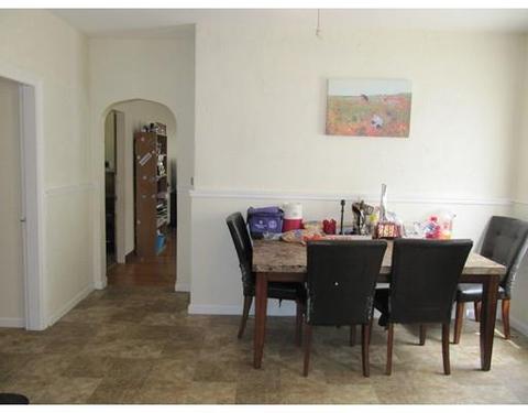 20 Lyon St, Worcester, MA 01604 photo 8