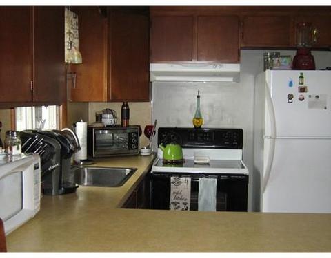 115 Osborne Ter, Springfield, MA 01104 photo 11