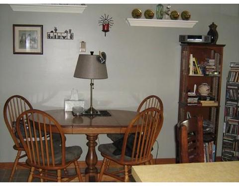 115 Osborne Ter, Springfield, MA 01104 photo 12