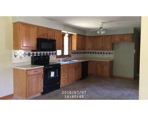 19 Keith Cir, Ludlow, MA 01056 photo 9