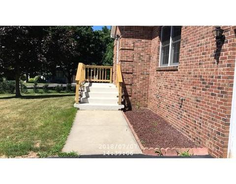 19 Keith Cir, Ludlow, MA 01056 photo 7