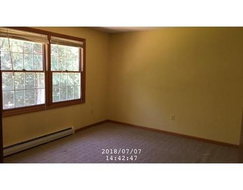 19 Keith Cir, Ludlow, MA 01056 photo 15