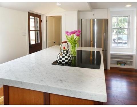 60 Locust St, Danvers, MA 01923 photo 8