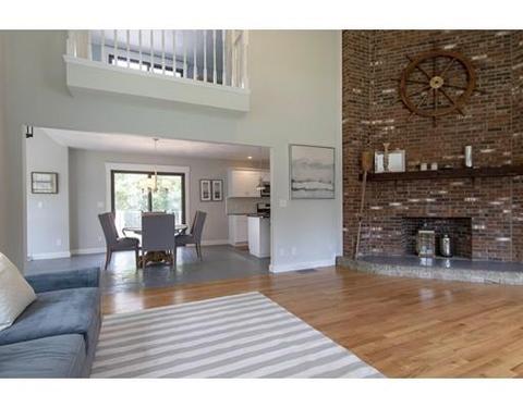 29 Barnacle Ln, Mashpee, MA 02649 photo 2