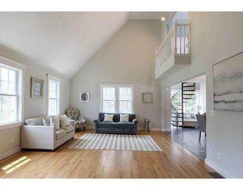 29 Barnacle Ln, Mashpee, MA 02649 photo 5