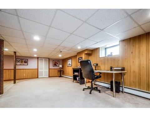 2 W Pine Ln, Worcester, MA 01609 photo 24